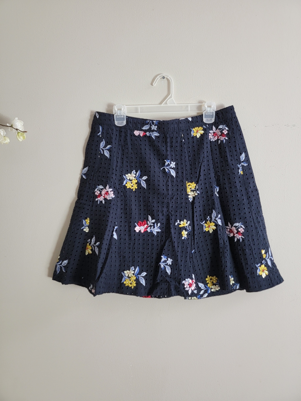 Ann Taylor Navy Floral Eyelet Flared Skirt Size 12